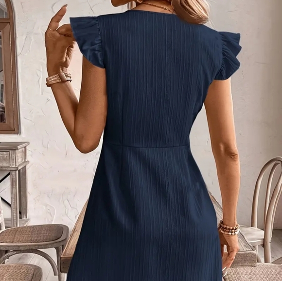 Elegant Navy Button-Down Dress - Picture 2 of 7